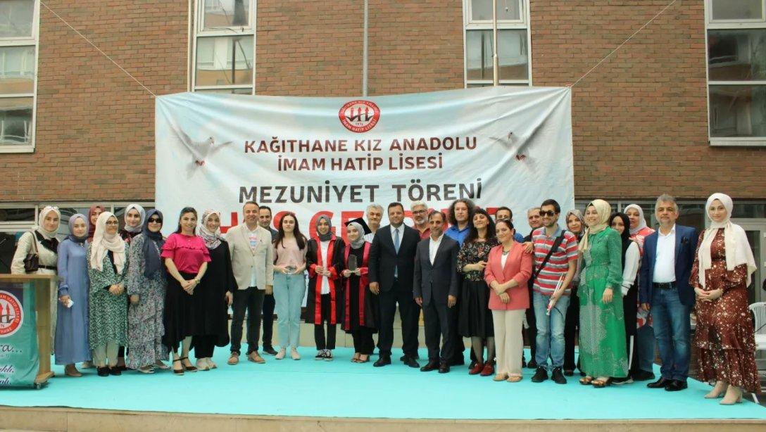 Kağıthane Kız Anadolu İmam Hatip Lisesi  2022 Mezuniyeti