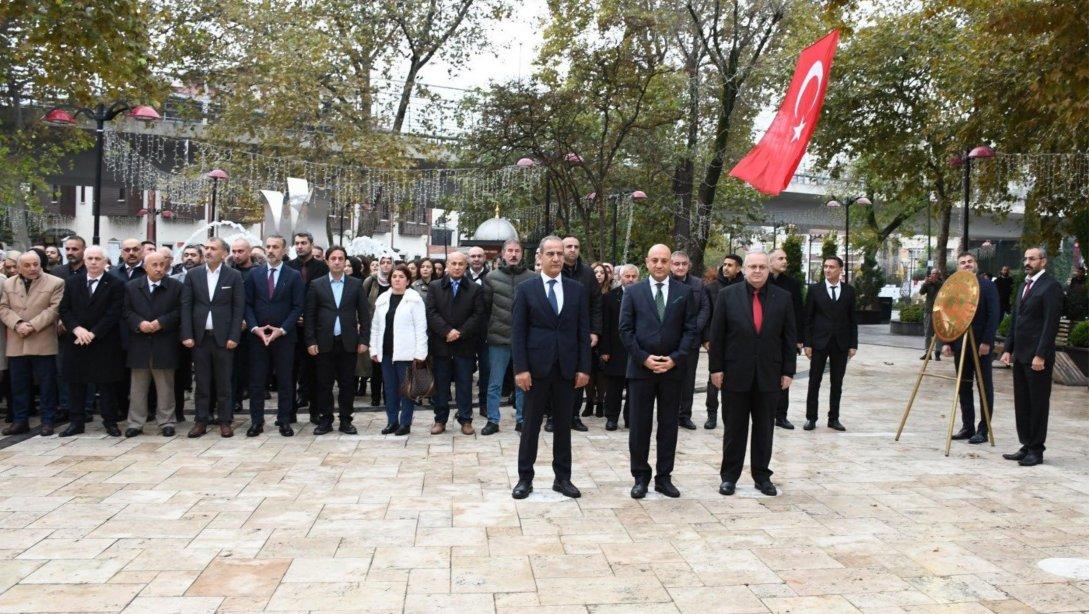 24 Kasım Öğretmenler Günü Münasebetiyle Atatürk Anıtı'na Çelenk Sunma Töreni Gerçekleştirildi