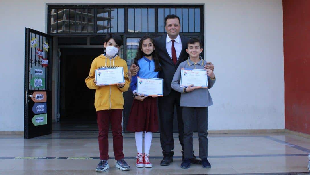  Şeyh Şamil İHO Öğrencileri Akıl Zeka Oyunları Ortaokullar Kategorisinde İstanbul Birincisi Oldu