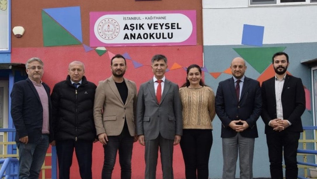 Kâğıthane Kaymakamımız Sayın Niyazi ERTEN , İlçe Millî Eğitim Müdürümüz Zekeriya Postacı ve Şube Müdürümüz Ergin Şen, ilçemiz Âşık Veysel İlkokulu'nu ve Anaokulu'nu ziyaret ettiler.