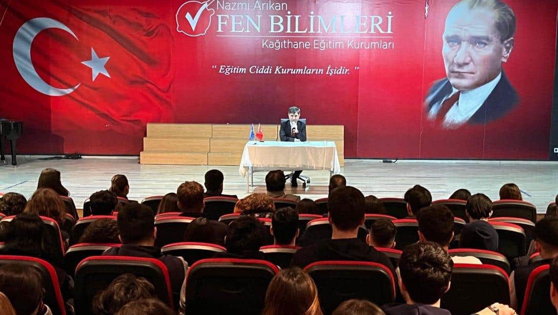 Kaymakamımız Sayın Niyazi Erten, Kâğıthane Nazmi Arıkan Fen Bilimleri Okuluna 