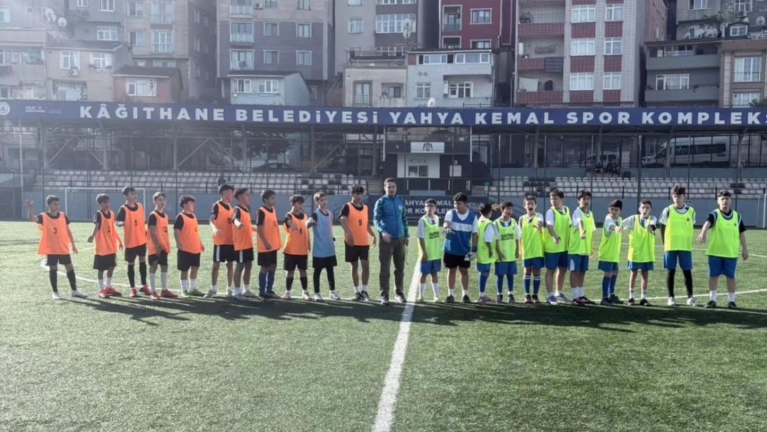 YILDIZLAR FUTBOL TURNUVASI BAŞLADI!